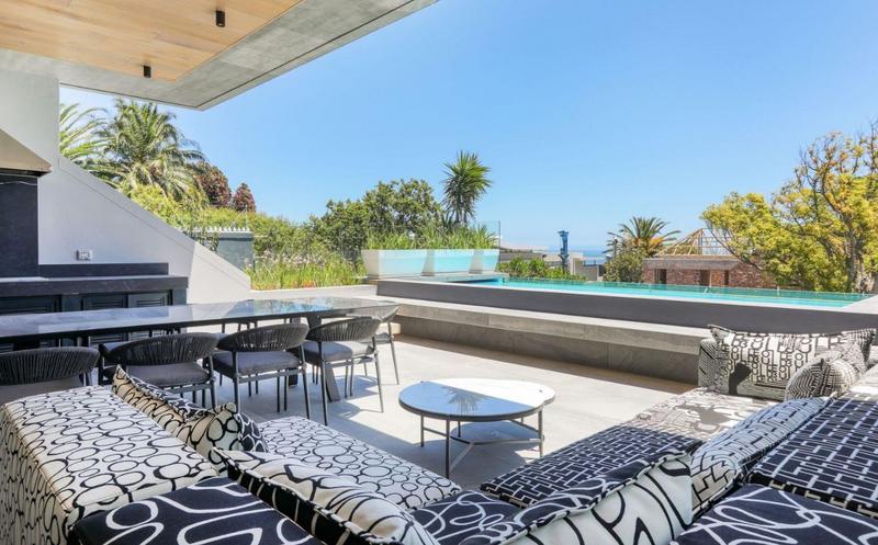 6 Bedroom Property for Sale in Camps Bay Western Cape